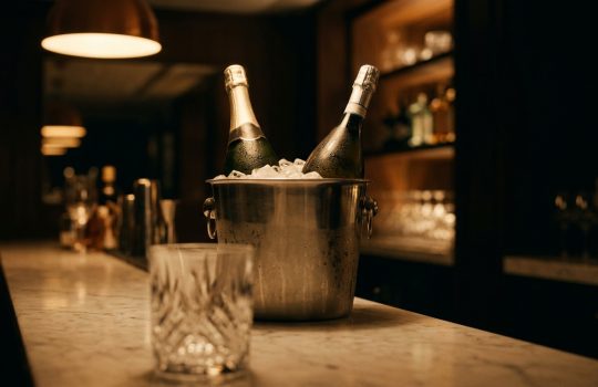 Champagne vs Prosecco in Malaysia: Which Should You Buy? - hero image